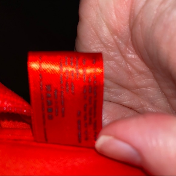 Burberry Beauty Red Cosmetic Bag - Picture 7 of 9